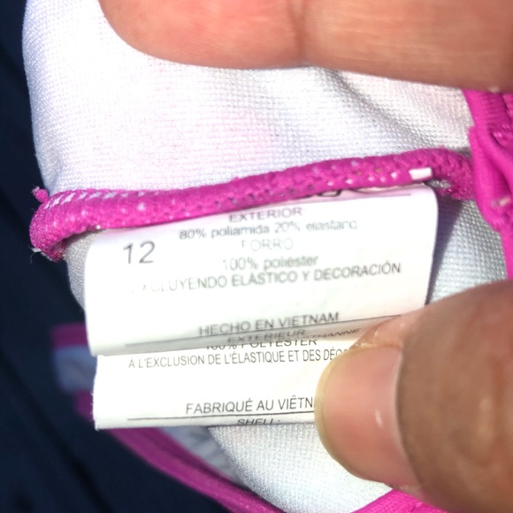 SPEEDO SWIM SUIT - Picture 3 of 3